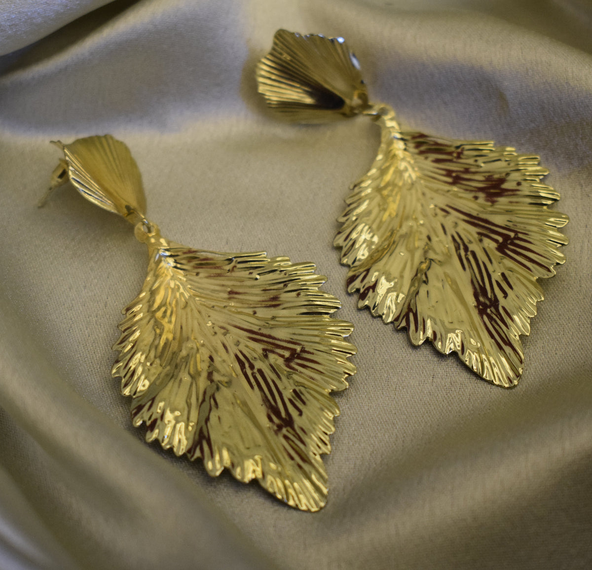 long leaf earrings